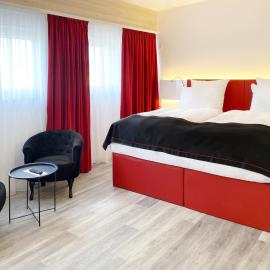 DORMERO Hotel Deggendorf: Deggendorf şehrinde bir otel