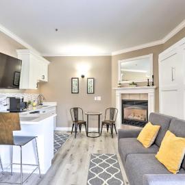 Peaceful Midway Studio w/ Mountain + Golf Views!