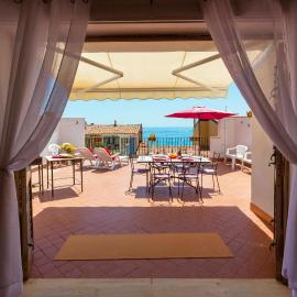 Siciliabedda Naxos Holiday House, hotel in Giardini Naxos