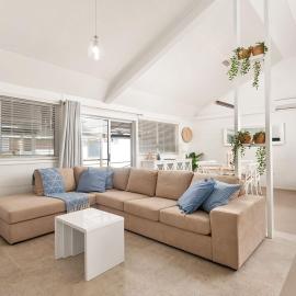 Little Kingsley Beach House, hotel in Boat Harbour
