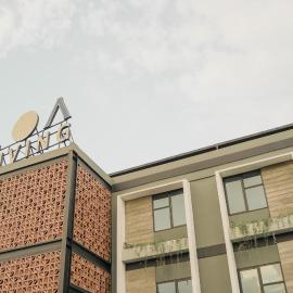 LOA Living Solo Baru, готель у місті Sukoharjo