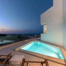 Santo Bloom Luxury Villas, Hotel in Vóthon
