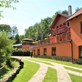 Penzion Liškův Mlýn – hotel w mieście Milešov