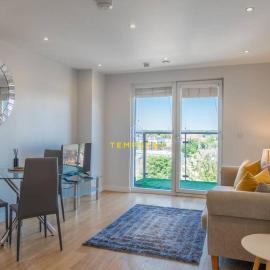 1BR Apt Near Heathrow By Tempstay