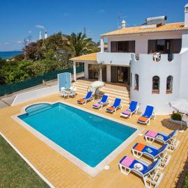 Villa Gregorio by Villa Plus