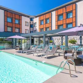 Holiday Inn Toulouse Airport by IHG, готель у місті Бланьяк