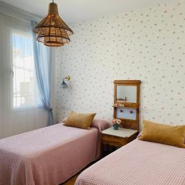 El Paseo, hotel i Belmonte