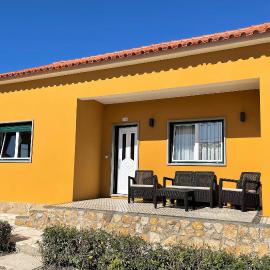 Villa Patrocinio, hotel in Ribamar