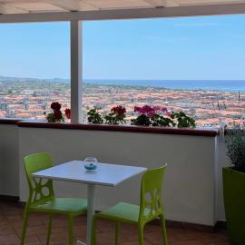 Il Belvedere Guest House – hotel w mieście Scalea