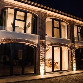 Castelvetro Piacentino में, होटल L’infinito residence