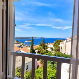 Apartments and Rooms Jasna