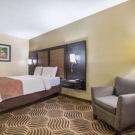 Quality Inn & Suites Florence - Cincinnati South, Hotel in Florence