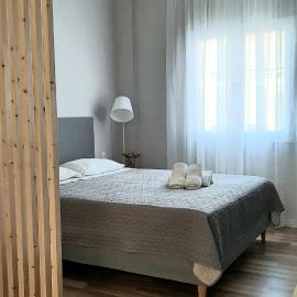 Habitat Nafplio bnb - Open space studio, מלון בנאפפליו