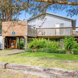 Bayocean Retreat, hotel in Cape Meares