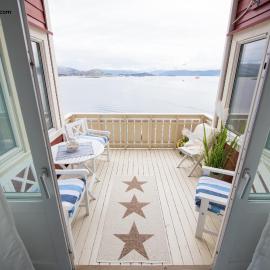 Kalvåg Holidayapartment, hotel in Kalvåg