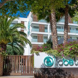 Apartaments B-Llobet Sun & Confort – hotel w mieście Ibiza