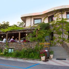 Costa Dorada，卡拉古諾內的飯店