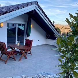 Ferienwohnung Stang, hotelli kohteessa Dietramszell