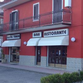 Hotel Tania, Hotel in Casa Giosafat