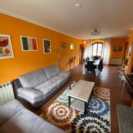 Casa Elvy Al Lago、カンノビオのホテル