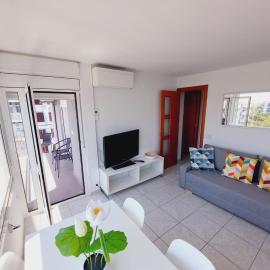 BRAVAHOLIDAYS-112-Kristel 8, hotel in Blanes