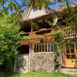 Садиба «Під Горбом», hotel a Kolochava