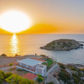 Golden sunrise stegna