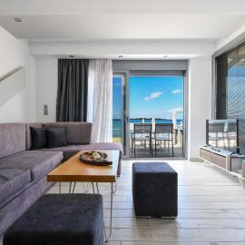 Zinozis Beach Apartments