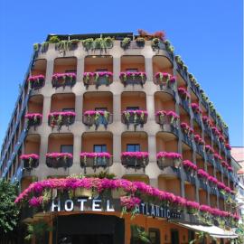 Hotel Atlantic โรงแรมในอาโรนา