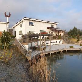 Villa Feniksas, Hotel in Poškai