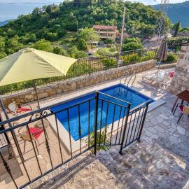 Villa Old Olive 2 – hotel w Budvie