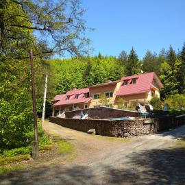 Dworek Leśny, hotel a Kudowa-Zdrój