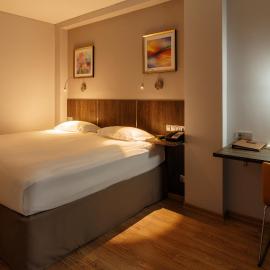 Smart Hotel Bishkek, готель у місті Бішкек