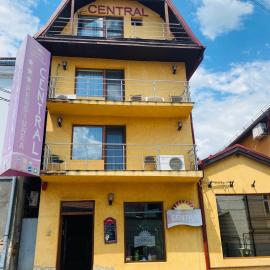 Pensiunea Central: Reghin şehrinde bir otel