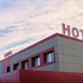 Hotel Julimar، فندق في يوريت دي مار