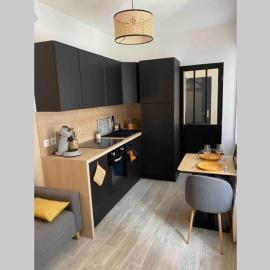 Appartement centre de Moulins – hotel w mieście Moulins
