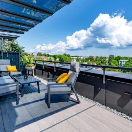 Artisa Riia Str 20B Luxury Penthouse apartment, Hotel in Tartu