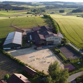 Pension & Reitschule Fuchsenhof