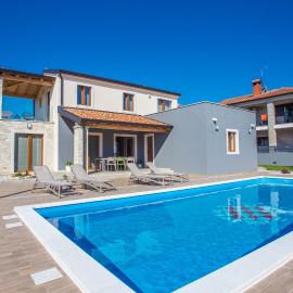 Villa Tiffany with private pool and garden