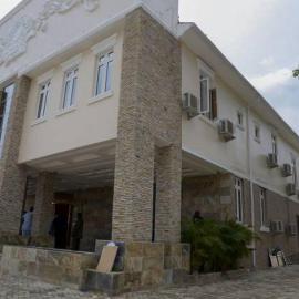 Presken Hotels Abuja-Guest Suite, hotel in Jabi