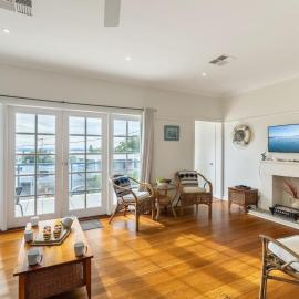 Mon Reve 4A Tallean Road three bedroom property with Wi-Fi, air conditioning, hotel a Nelson Bay