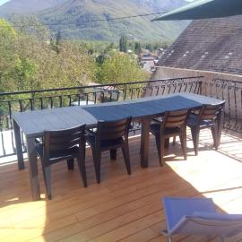 Maison calme et lumineuse, hotel in Cierp