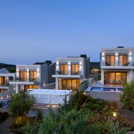 Soleado Luxury Villas, hotel in Skala Fourkas