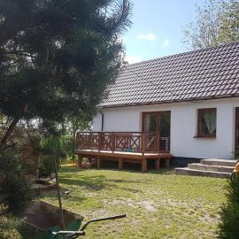 Dom Na Skarpie - Ucieczka Na Wieś - Samodzielne wejście na szyfr, 100m2, hotel in Drążek