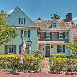 Pool & Courtyard: Timeless Home in Lansdale