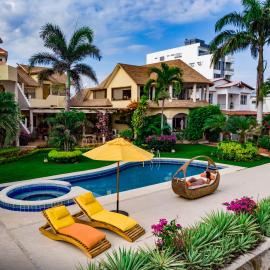 Hotel Boutique Playa Canela Ecuador, hotel i Salinas