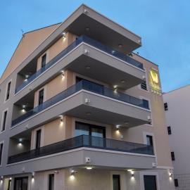 Villa Jakov, hotel in Promajna