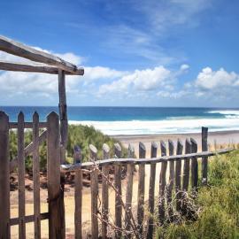 Tofinho Beach House Apartments, hotel din Inhambane