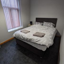 Superb Cozy rooms in Clayton - with fast WiFi - Smart Tv - Mini Fridge