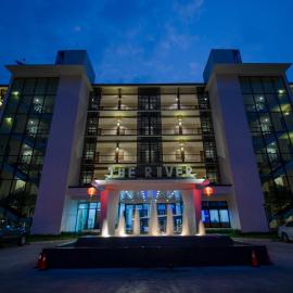 The River Hotel、ナコンパノムのホテル